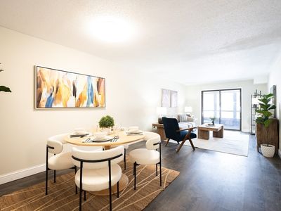 1 Greenbriar Dr APT 303