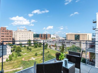 309 West Washington Avenue UNIT 815