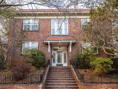968 Saint Charles Ave NE APT 216