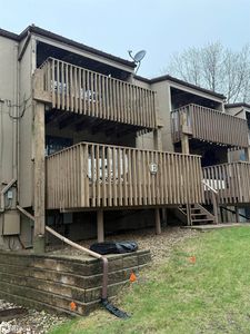 2700 N Shore Dr #E1-16A