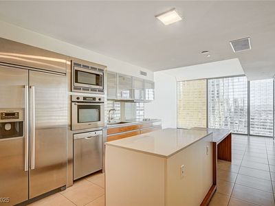 3726 S Las Vegas Blvd #1903