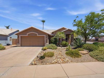 207 E DEVON Drive