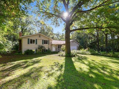 7411 Bush Rd