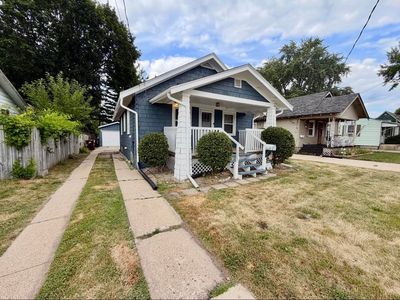 532 River Ln
