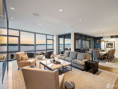 715 2nd Avenue #1701