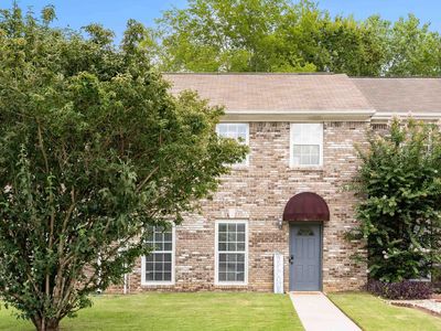Property at 131 Chase Creek Cir, Pelham, AL
