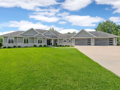 3003 Cedar River Ct NE