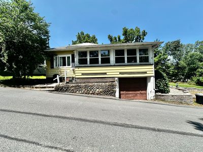 61 Johnson St