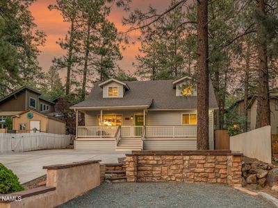 1410 N Rim Dr