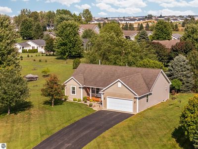 391 Farmstead Ln