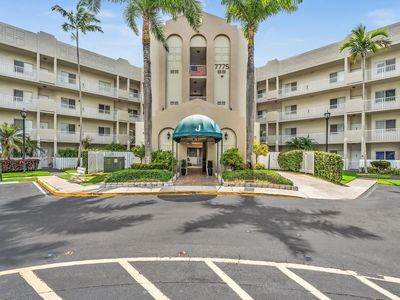 7775 Southampton Terrace #307