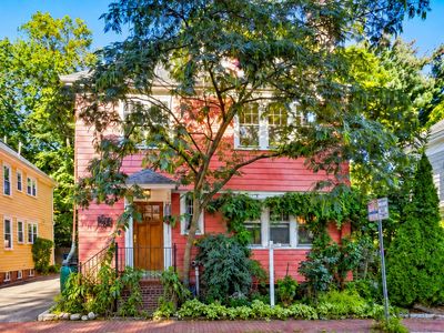 8 Wright St #2