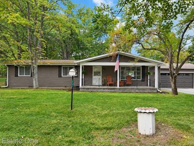 4241 N Wood Rd