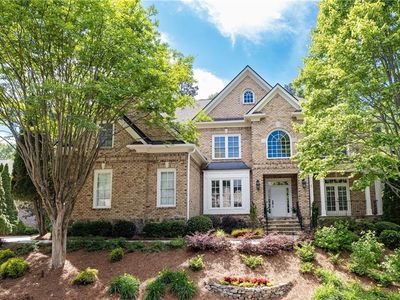 915 Glengate Pl