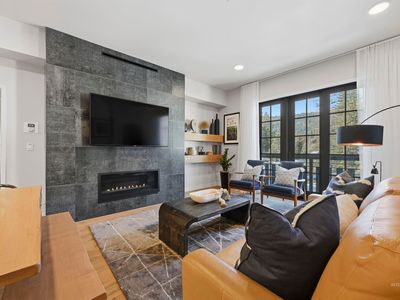 780 Village Dr #305