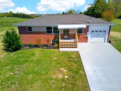 3084 Hardy Rd