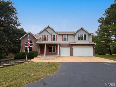 10107 Manassas Dr