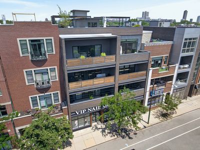 1342 W Belmont Ave Unit 4E