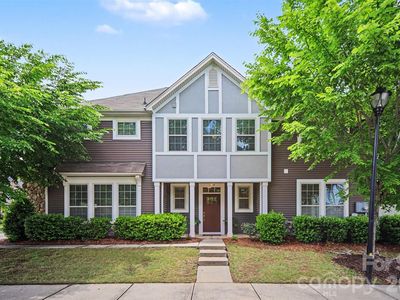 1029 Archibald Ave