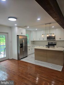 Property at 1016 W Boot Rd, Downingtown, PA