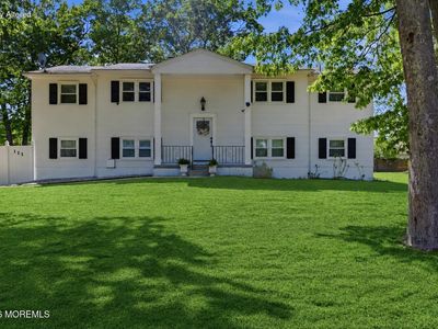 111 Oak Ridge Parkway