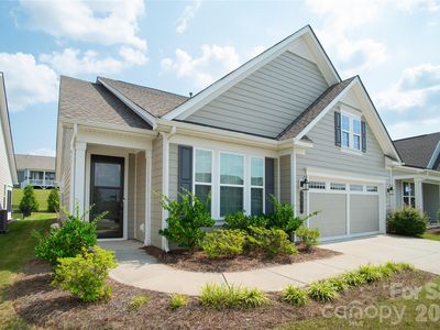 9038 Daring Ct