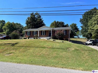 304 Linda Ln