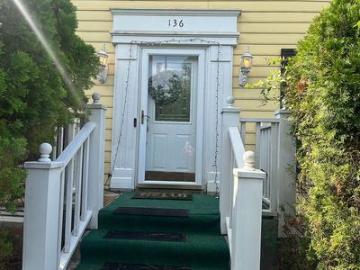 136 Brook Hollow Dr