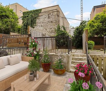198 21st St APT 1A