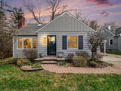 1801 Cayuga Pl