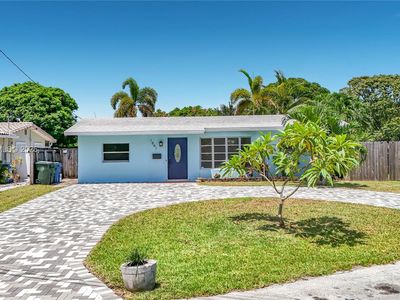 1841 NW 33rd Ct