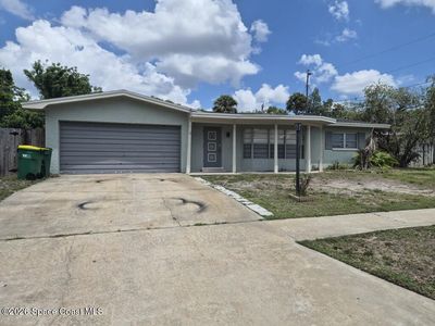 3516 E Roundtree Dr