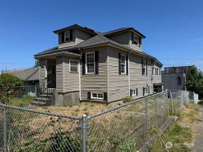 Property at 2616 17th Avenue S, Seattle, WA