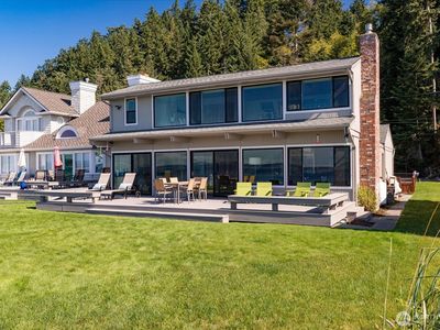 6278 Barr Beach Road