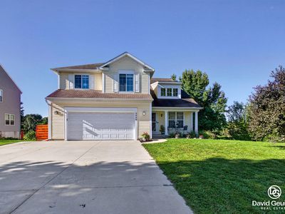 8666 Suntree Dr