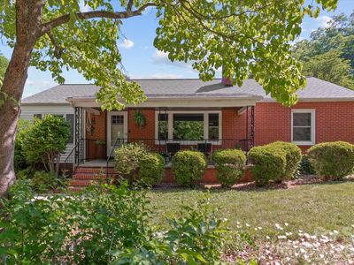 354 N Bost St
