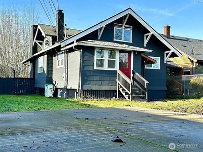 4309 Tacoma Avenue S #2