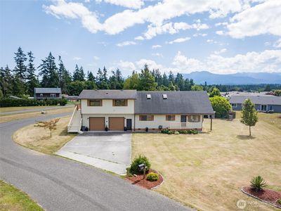 22 Agnew Parkway