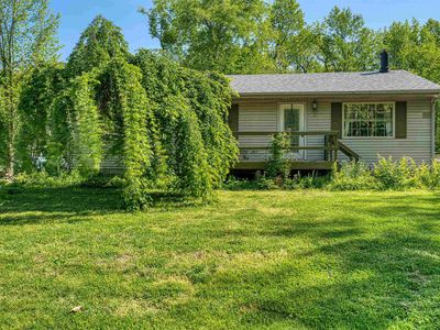 3794 Honeysuckle Dr
