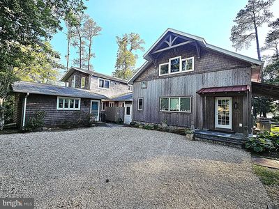 15 Pinewater Dr