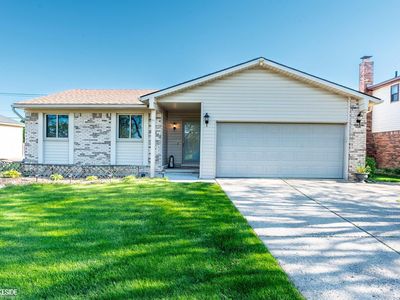 Property at 17699 Kuecken St, Clinton Township, MI
