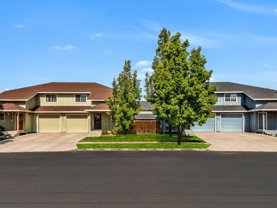 20844 NE Sierra Dr