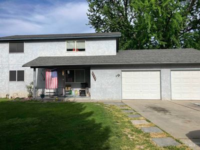 2530 S Gourley Pl