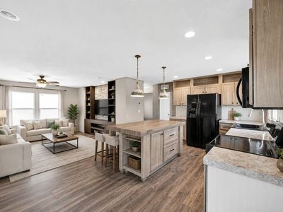 17680 Old Highway 105 E