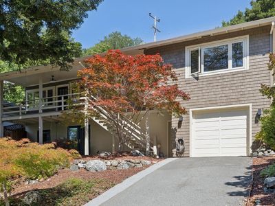 11 Amberwood Lane