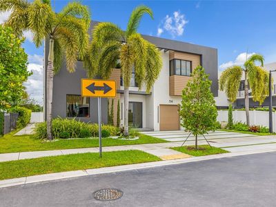 7541 NW 100th Ave