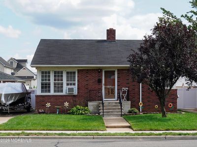 112 Mccutcheon Avenue