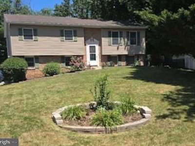 1047 Celeste Dr