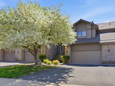 6263 Sequoia Cir