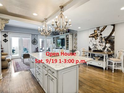 5055 Addison Cir Penthouse 423
